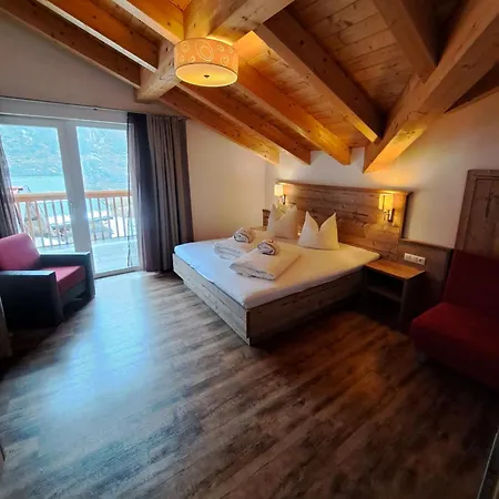 Rooftop By Northsouth Apartmán *